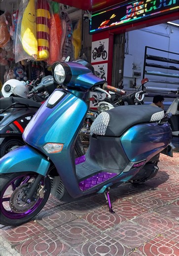 MOTOZONE STICKER: Your Go-To Shop