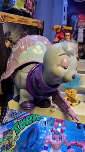 Unlocking 80s Nostalgia with Keypers! 🗝️✨