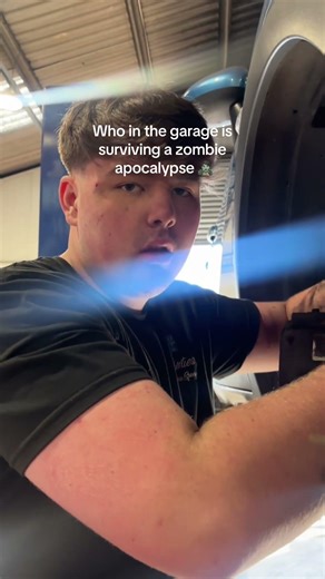 Which mechanic would survive a zombie apocalypse?? #mechanics #garage #funny #funnycar