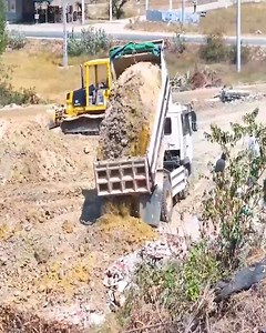 3.7K views · 54 reactions | Part 4 - Industrial Land Development Process by Komatsu D31PX Bulldozer and Dump Truck Team #bulldozer #caterpillar #reelsusa #heavyequipment #construction #earthmoving | Arpunk | Facebook
