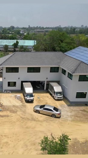 3.5K views · 10K reactions | เมื่อลูกค้าบอก อยากให้สร้างบ้าน ? ม๊อค...