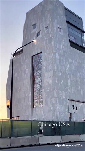 🚨 JUST IN: Barack Hussein Obama's nearly $1 BILLION "presidential library" built on the foundation of DEI is nearly complete and liberals are bragging it's a marvel of architecture, especially compared to President Trump's White House ballroom. | DOGE Department of Government of Efficiency