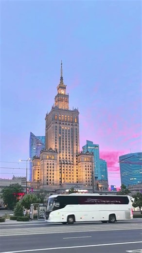 波兰🇵🇱华沙的夕阳