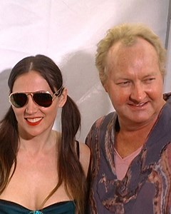 On the run from Hollywood's alleged killers, Randy and Evi Quaid fueled wild conspiracy theories surrounding Heath Ledger's death and other celebrities. | VICE