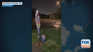 🌧️FLASH FLOODING: A video shared from Grand Island, Nebraska, shows flooded roads near homes amid a Flash Flood Emergency early Thursday morning. More: https://www.foxweather.com/weather-news/grand-island-nebraska-flash-flood-emergency-june-2025 | FOX Weather