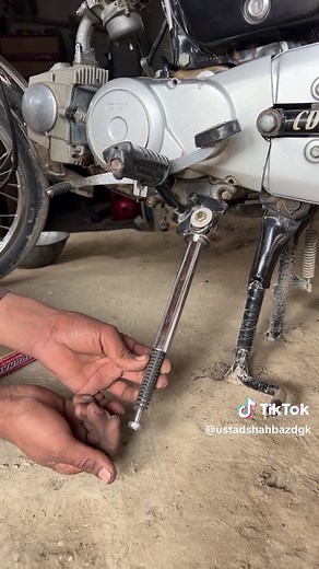 Bike Mechanic Tips: Single Stand Installation Guide