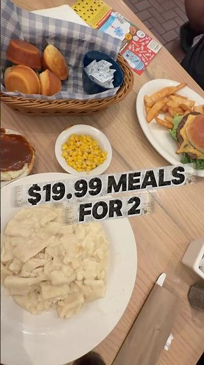 Dinner for 2 for $20? 😱 Yes!!! Where??? Cracker Barrel! 🍔 #crackerbarrelpartner