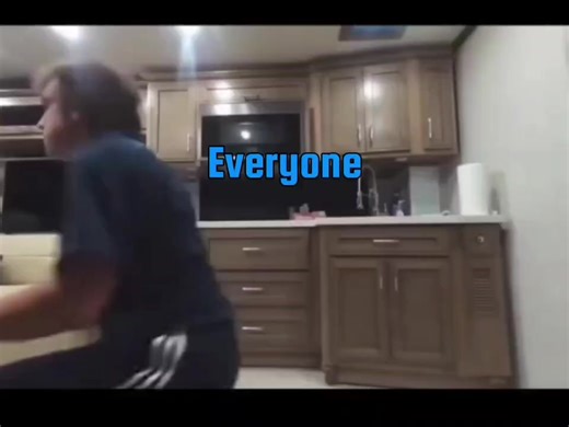 Hyperbaiter Fernando: An Engaging Music Edit Experience