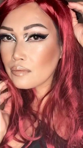 From bare face to glam mask 🎭💄 #Shorts 💄