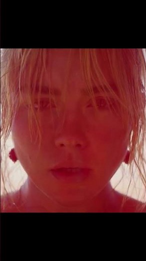 Her whole life is a dream Title:Don't Worry Darling