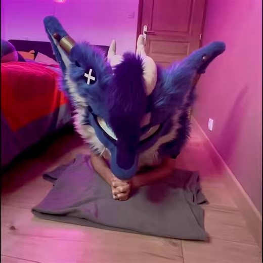 Me : reaching 55k at a con celebrating it with friends.Elon : let’s purge.Me: