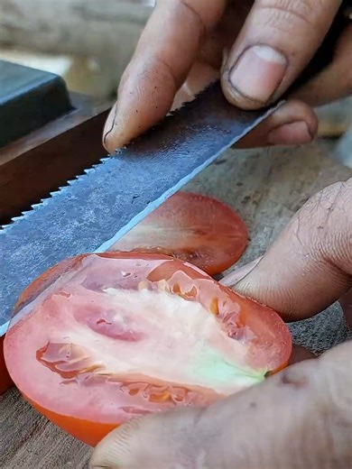 Dull to Dicing! Sharpening an Old Saw Blade by Hand #toolrestoration #restoration #restorationvideos