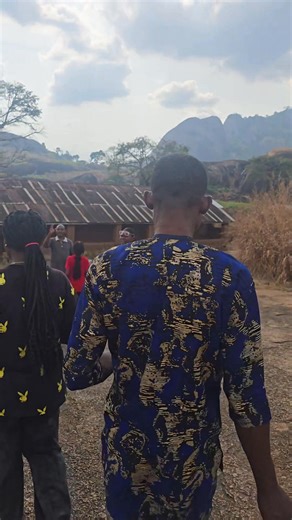 End-of-Year History of Ìdànrè Before 2026, everyone needs to see this. The people of Ìdànrè trace their origin to Ilé-Ifẹ̀, the cradle of the Yorùbá race. This is a mountain-founded city ⛰️ rich in history, culture, and ancestral wisdom. More hidden stories and deeper truths about Ìdànrè will be revealed in 2026. Don’t just hear it visit Ìdànrè, see the hills, feel the heritage, and reconnect with your roots 😍 | Bennylee