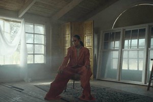 Kehlani returns with official visual for “Altar”
