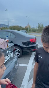 O gluma pe care a inceput-o Demi. Noi i-am dat curs. Observati reactia Sofiei in momentul in care si-a dat seama ca nu mai glumim😂 | Dr.Eugen Brîndaș