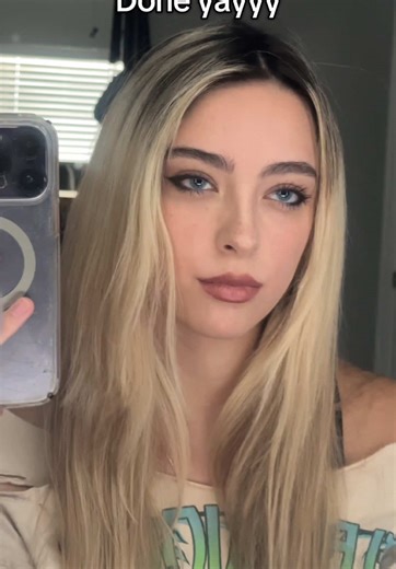 Comprehensive Makeup Tutorial Inspired by Billie Eilish