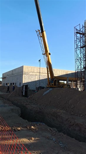 The process of demolishing monolithic slabs