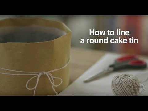 How To Line A Round Cake Tin | Good Housekeeping UK