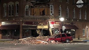 Suspected drunk driver crashes into 'Red Wing landmark' causing a multi-story collapse