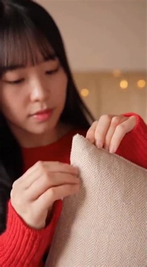 ASMR Pillow scratching ☁️