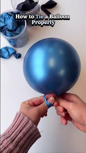 How to Tie a Balloon