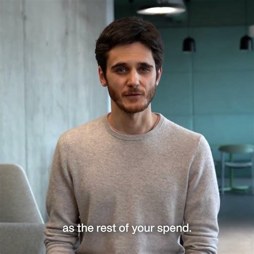 Explore Payhawk's ​​Business Travel AI Agent