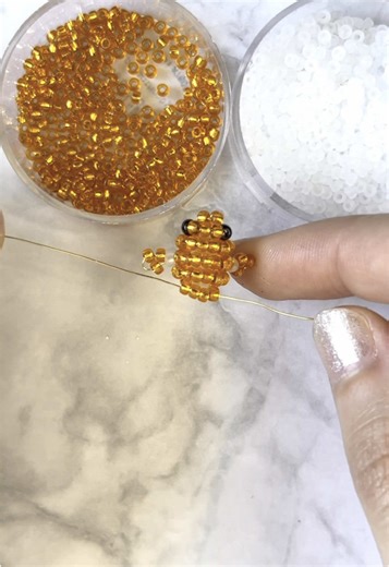 Goldfisch DIY Tutorial mit Saatperlen und Draht