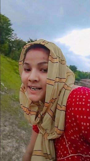 Bakri ka bahut Halla karti hai