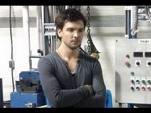 Primeval - New World | TRAILER | english