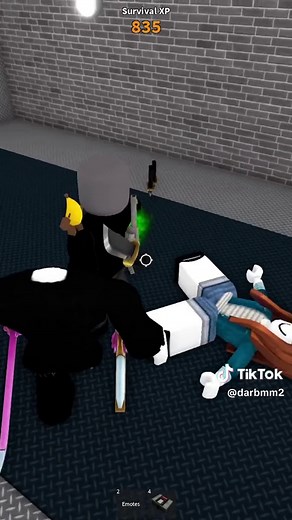 Defying Teamers and Campers in Roblox Murder Mystery 2