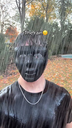 Combatting Fluffy Hair with Texture Powder - Tips and Tricks