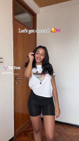 Stylish Maxi Skirts Outfit Ideas | Get Dressed With Me!