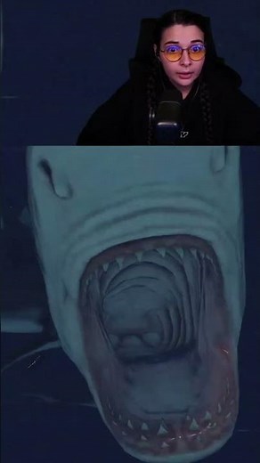 Never feed it... #shawarma #horrorgames #horror