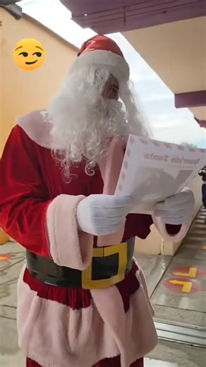 querido santa este año me eh portado bien 🗿
