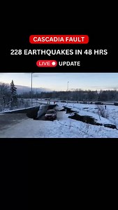 🚨228 Alaska Earthquakes In 48 Hours Alaska’s earthquake situation just escalated again. In the latest 24 hour window, there were 143 earthquakes recorded worldwide. Out of those, 118 hit Alaska alone. That means in only two days, Alaska has taken at least 228 earthquakes of magnitude 3 and above. This is not what a calm fault looks like. This is a fault system that is still moving, still adjusting, and possibly loading for another major break. All of this is happening on the same Pacific plate 