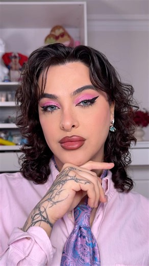 AD ‪@garnieruki‬ Micellar Water the ultimate multi tasker this Valentines Day💕 #garnier #micellarhack