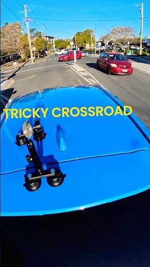 How to Deal with a Tricky Crossroad - Driving Test Tips