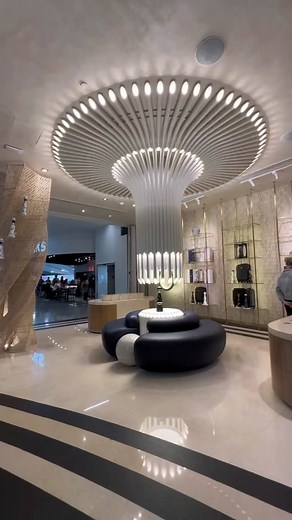 PART 2 Clase Azul Boutique in the airport of Cabo San Lucas. Whats your favorite Clase Azul Tequila? Mine is the pink bottle✨#claseazultequlia #claseazulpink #claseazuldiademuertos #claseazuldestinations #claseazullimtededition @christinacation @claseazulofficial #springbreakcabo #christinacation #cabosanlucasmexico #loscabos