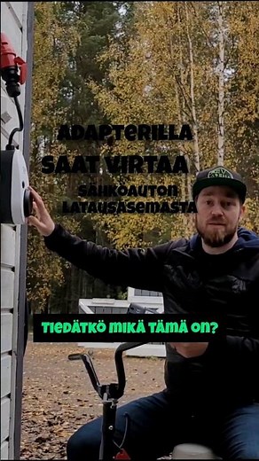 Sähkömopon lataaminen Sähköauton latausasemasta