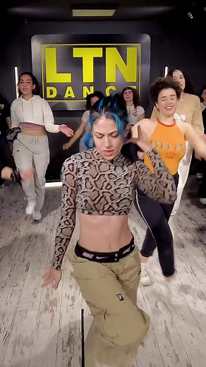 We had a blast at my latest workshop!!🔥❤️ #ozgechoreography @ltndancelatino #icky #kard #kpopclass