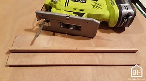 Comment fabriquer un guide pour scie sauteuse - Bricolage Facile