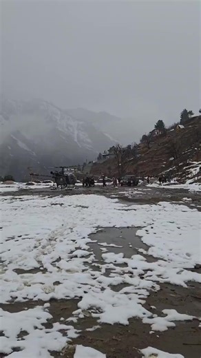 The Indian Air Force's Cheetah helicopter conducts an urgent medical evacuation of an 85-year-old paralyzed woman from Dhanderwari in Himachal Pradesh to Chandigarh. The #IAF said that the evacuation became necessary after heavy snowfall blocked all roads. It added that the life-saving operation was completed amid ongoing snowfall and low visibility. The IAF informed that the woman is now stable following timely medical assistance | All India Radio News