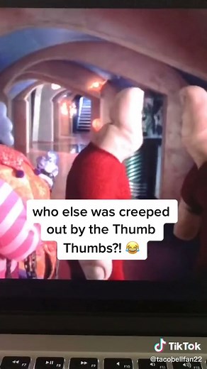 Creepy Thumb Thumbs Scenes in Spy Kids