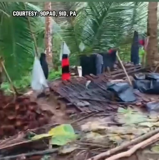 𝟱 𝗡𝗣𝗔 𝗧𝗢𝗗𝗔𝗦 𝗦𝗔 𝗕𝗜𝗖𝗢𝗟 UTAS ang 5 NPA kasama ang 3 lider ng Bicol Regional Party Committee (BRPC) sa isinagawang operasyon ng pinagsanib na pwersa ng PNP at Philipine Army sa kabundukan ng Sitio Burabod Lagonoy, Camarines Sur. Narekober din ang 4 na M16 rifle sa katabing Brgy. ng Pinamihagan. | Leader News Philippines