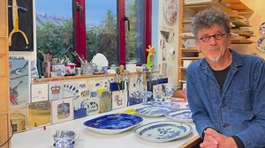 34 reactions | Hi, I'm Paul Scott and I'll be at The Ceramics Congress November 2021! In my online workshop, I am going to show you how I take a new approach to transferware which imitates Chinese export porcelains by reanimating it for the 21st century.  Join us online for 5 inspirational days of clay! | The Ceramic School | Facebook