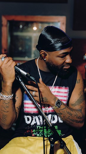 Davido | 5 DAYS TILL THE #5IVE ALIVE TOUR 5️⃣ Thank You @cobhamsasuquo We about to go crazier on this tour than ever before. Shoutout the family... | Instagram