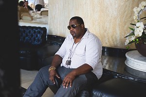 Álbum de Rappers #9: No Boxe com Black Alien e na Churrascaria com DBS