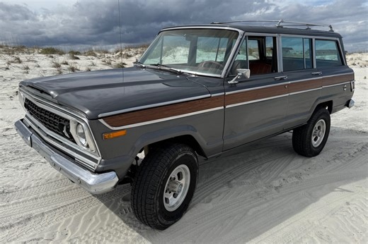 1977 Jeep Wagoneer