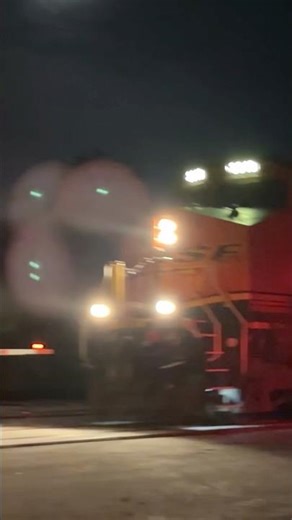 BNSF Stack train heading east! #railroad #bnsf #bnsfrailway #bnsftrains #train #railway