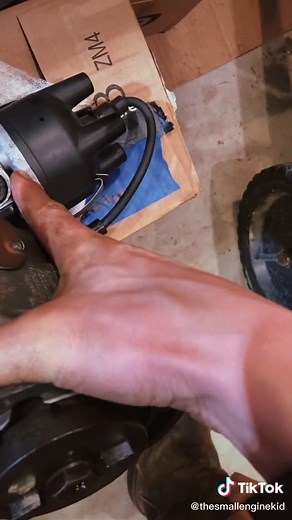 John Deere Restoration: Farmall B Head Install